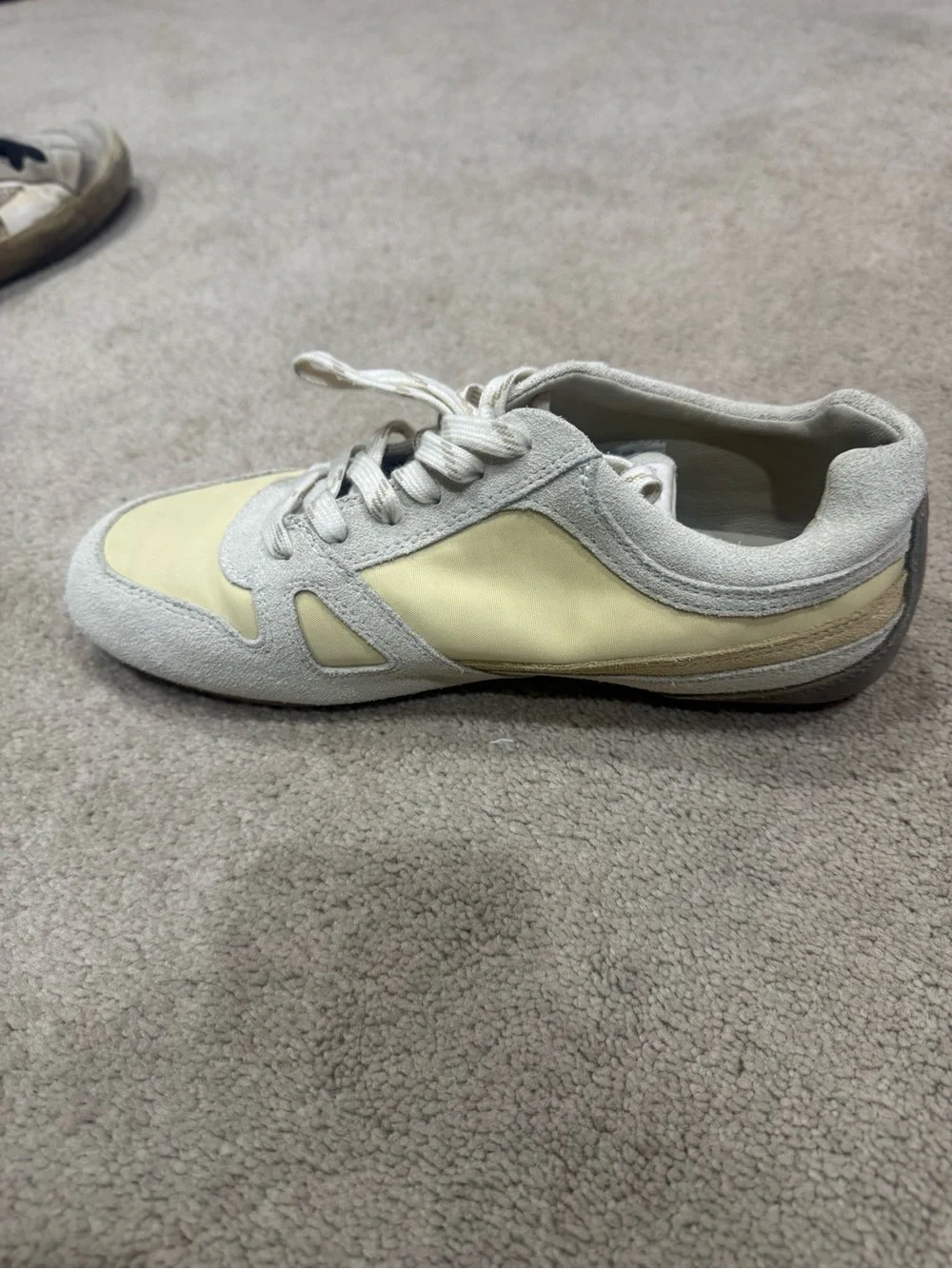 Isabel Marant Low-Top Lace-Up Sneakers in Cream and Pale Yellow